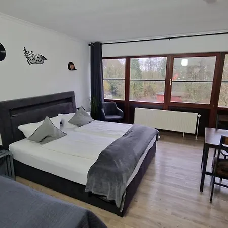 Seeblick Am Sankelmarker - Und Erholung 3* Oeversee