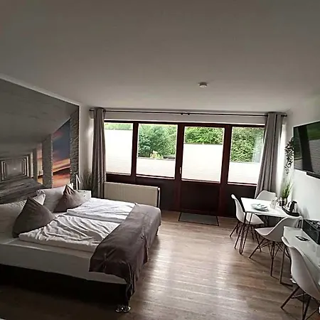 Hotel Seeblick Am Sankelmarker - Und Erholung Oeversee
